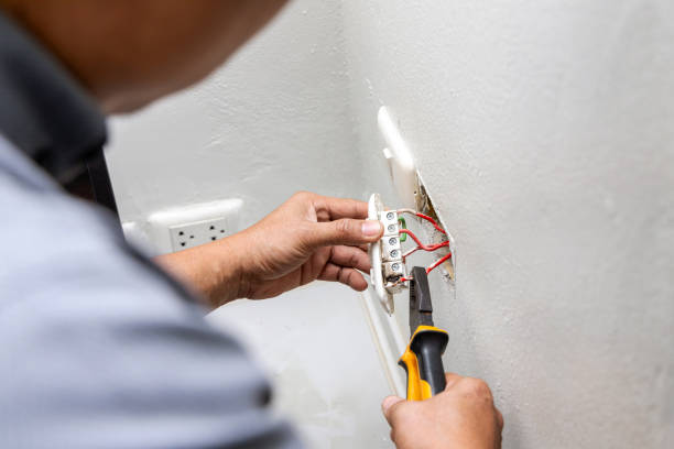 Best Local Electrician Companies  in Bonadelle Ranchos, CA